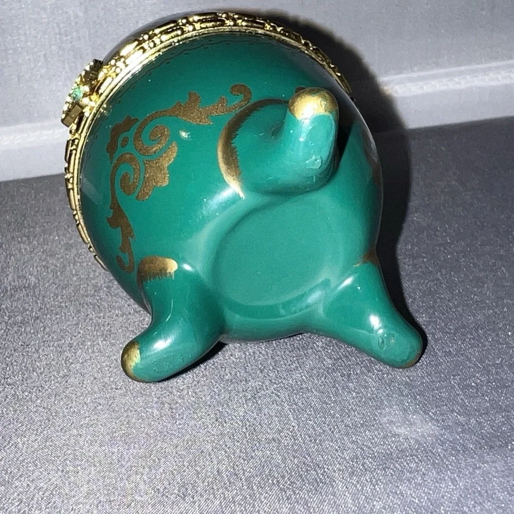 Rare Vtg Avon Emerald Green Gold Porcelain Footed Egg Clock Quartz Japan Movt
